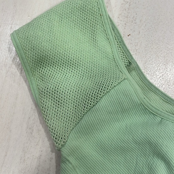 FP MOVEMENT TOP - Picture 4 of 4